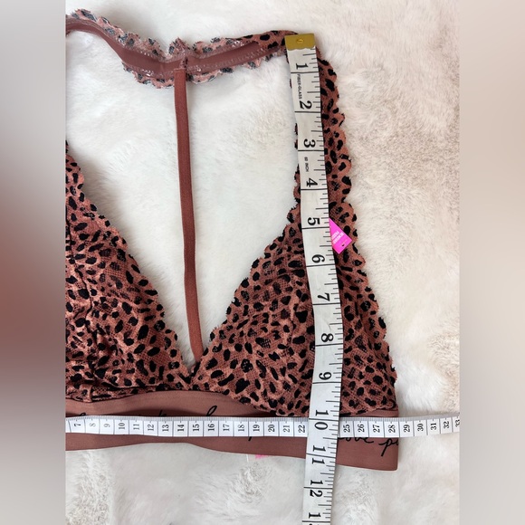 NWT: Victoria's Secret Pink Cheetah Animal Print Bralette Size XS - Picture 2 of 7